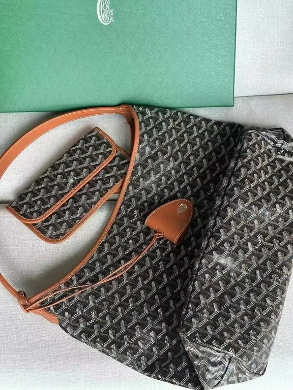 Goyard Bag 